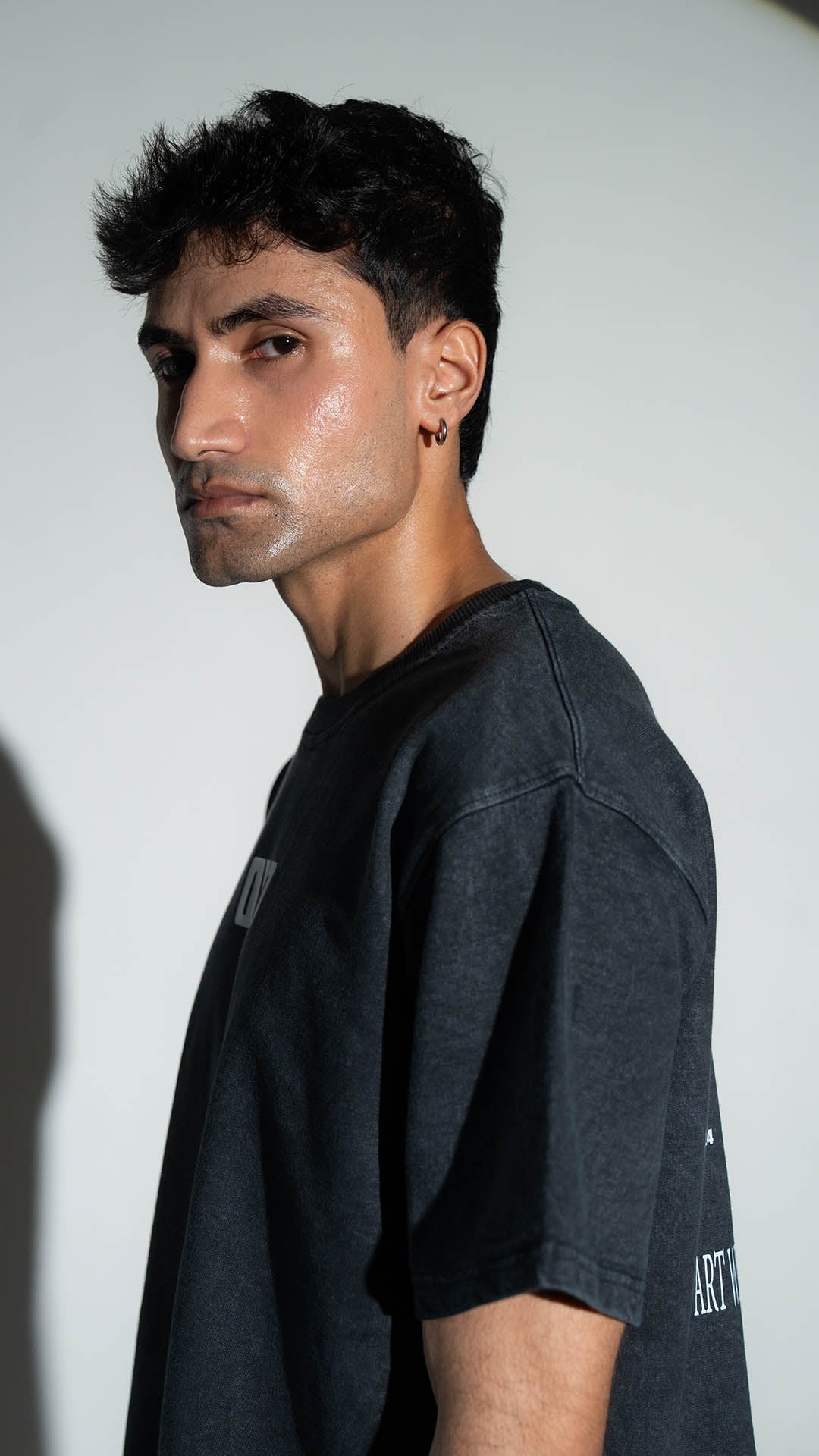 Minimalist Streetwear in India — Why Less is More - dxdstudios